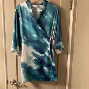 Stars Above Green and White Watercolor Wrap Robe